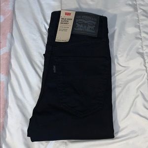 Levi’s mile high super skinny black jeans